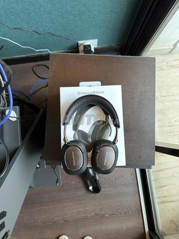 Casque Bowers & Witkins - 2