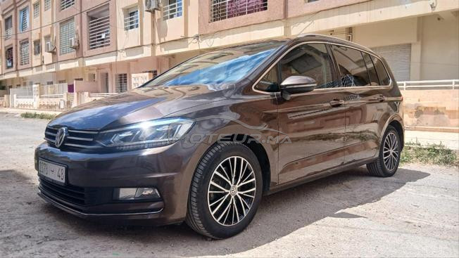 Volkswagen Touran Diesel Manuelle 2017 à Oujda