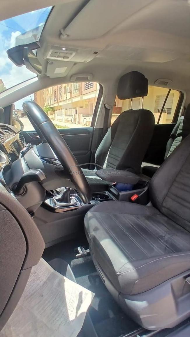 Volkswagen Touran Diesel Manuelle 2017 à Oujda