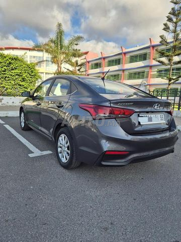 Hyundai Accent - 2