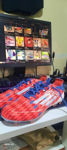 F50 (41-42) مع واقيات، كل شيء جديد - 2