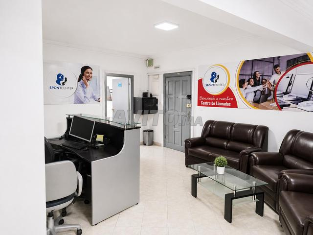 Plateau de bureaux de 140 m², bien équipé, à louer