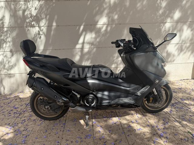 Yamaha T-Max Techmax  - 2