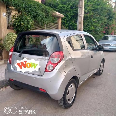 Chevrolet spark comme neuf  - 2
