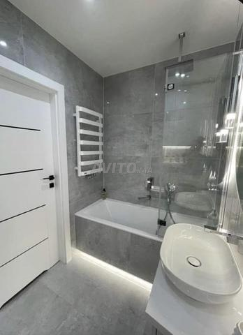 Salle de Bain Moderne Sur Mesure - 2
