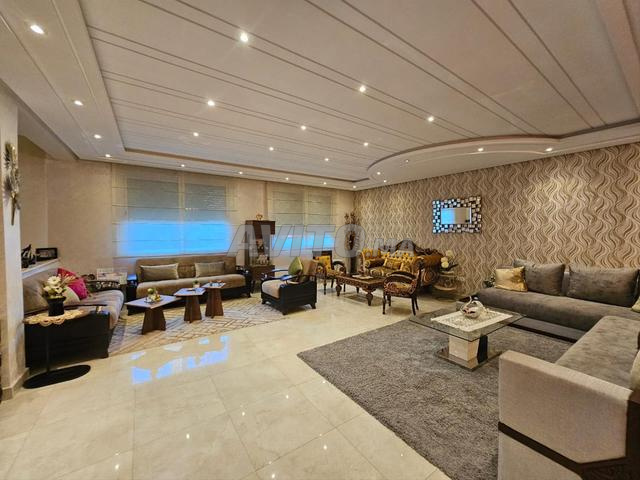 Villa luxueuse de 374m en vente à sidi maarouf - 2