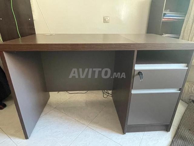 Bureau de très bonne qualité - 2