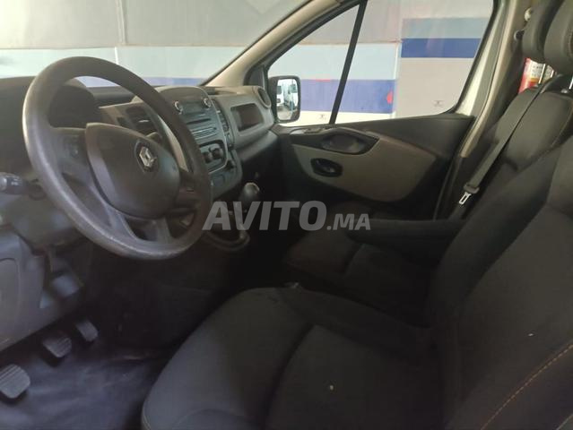 Renault Trafic Diesel Manuelle 2016 à Fès - 2