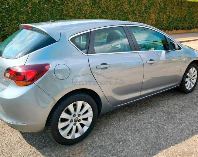 Opel Astra Diesel Manuelle 2014 à Marrakech