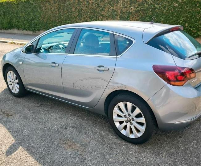 Opel Astra Diesel Manuelle 2014 à Marrakech