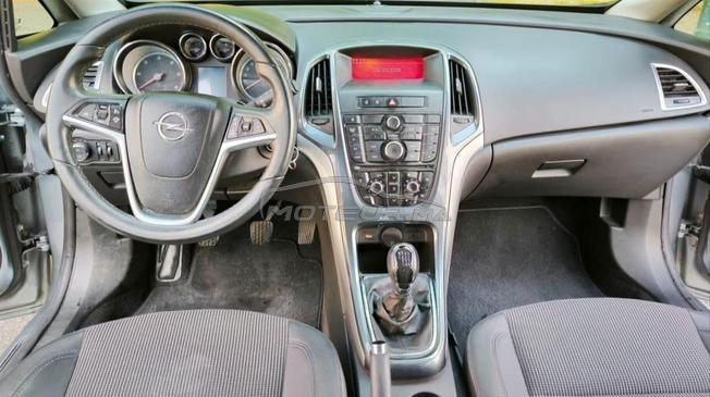Opel Astra Diesel Manuelle 2014 à Marrakech
