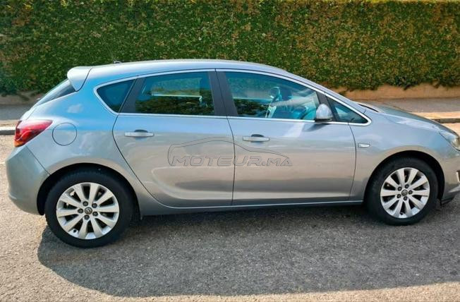 Opel Astra Diesel Manuelle 2014 à Marrakech