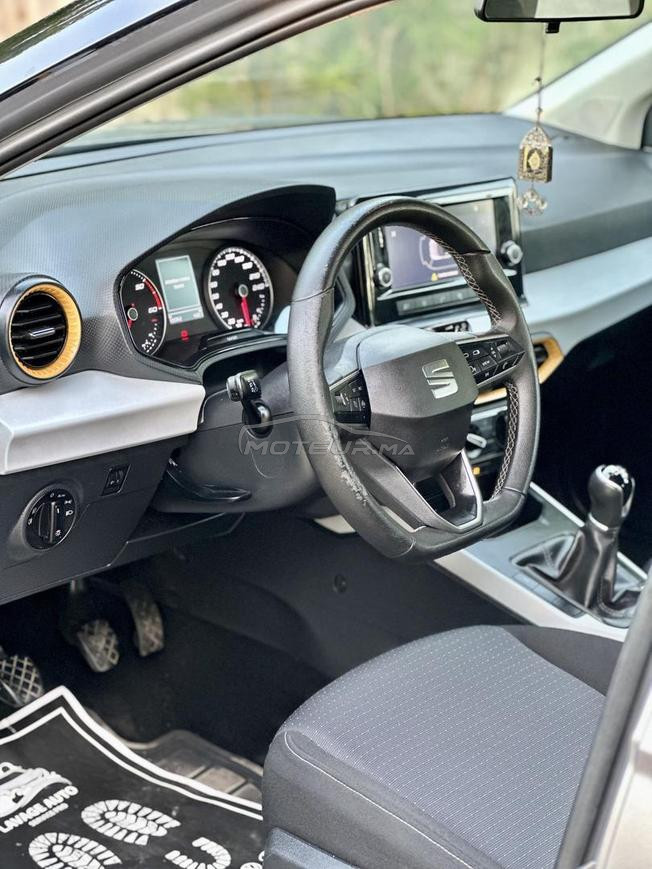 seat arona 2022 premier main 