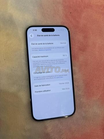 iPhone 15 128GB batterie 88% - 2