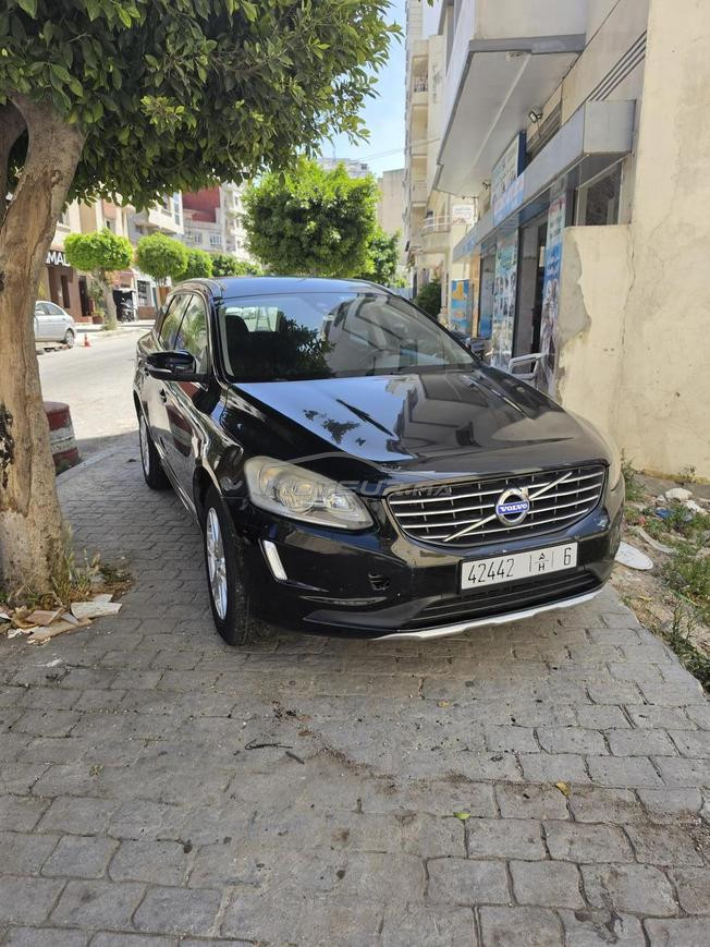 Volvo XC60 Diesel Automatique 2015 à Tanger