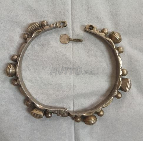 Bracelet ancien en argent traditionnel - 2