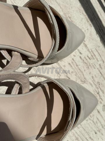 Jolies chaussures neuves - 2