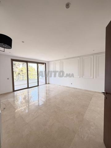 Appartement NEUF à louer 140 m² à Souissi
