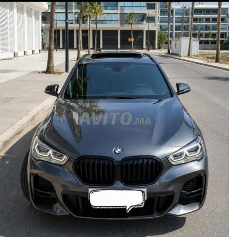 BMW X1 2022 M Performance سقف مزدوج