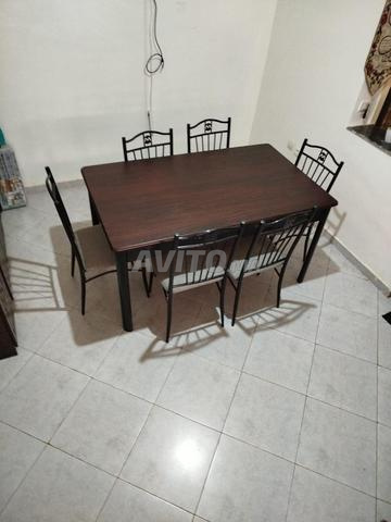 Table à manger - 2