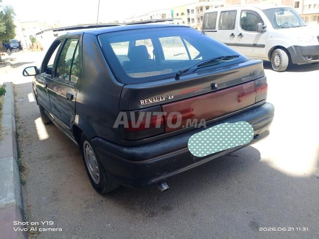 رينو R19 ديزل يدوية 1994 في مكناس - 2