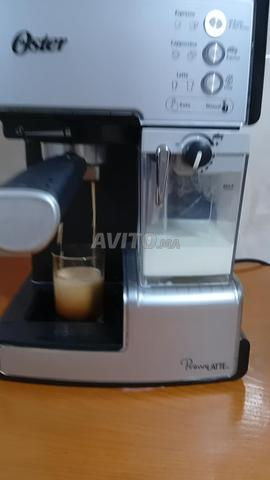 Machine à café automatique - 2