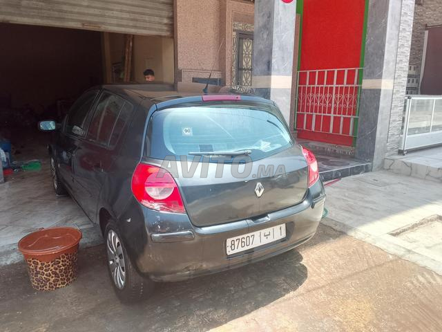 Renault Clio 3 2008 photo 3