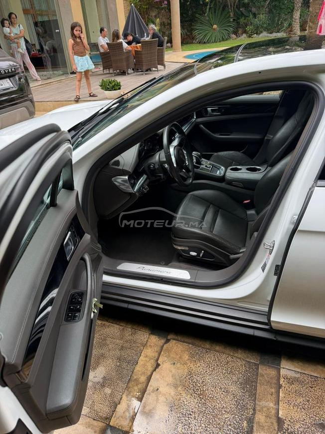Porsche Panamera Essence Automatique 2018