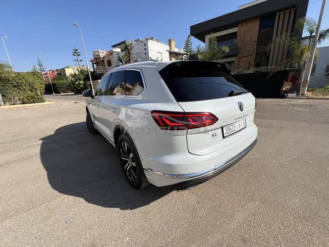 VOLKSWAGEN TOUAREG R-LINE XTREME