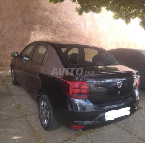 Dacia Logan Diesel Manuelle 2018 à Casablanca - 2