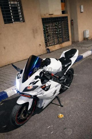 YAMAHA YZF R25