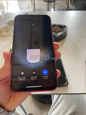 آيفون 11 عادي نظيف - 2