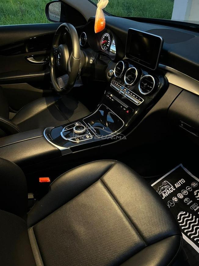 Je mets en vente ma Mercedes-Benz Classe C