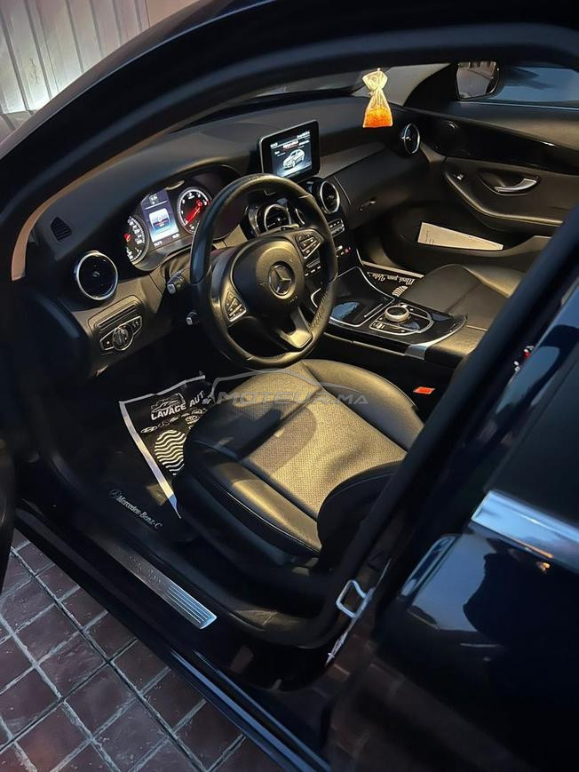 Je mets en vente ma Mercedes-Benz Classe C