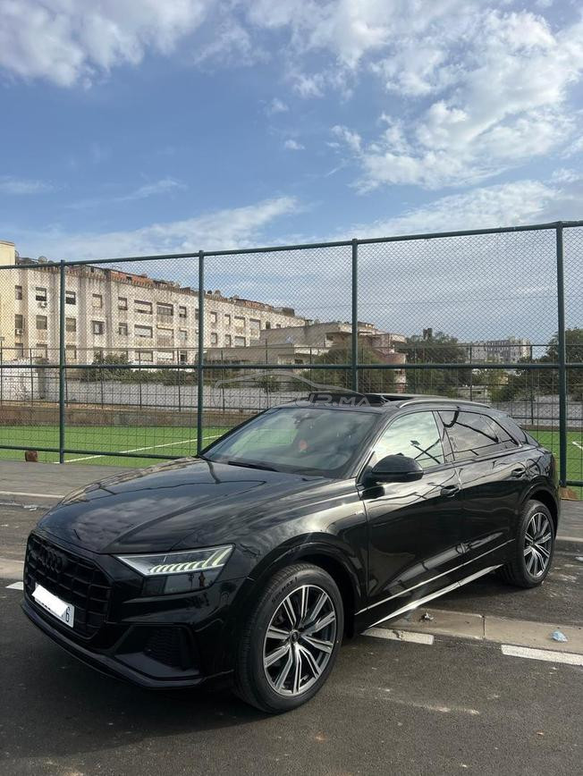 Audi Q8 s line model 2023 km 60 000