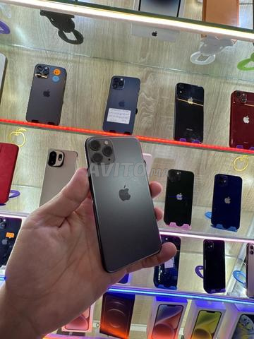 iPhone 11 Pro 256 officiel l’afficheur change