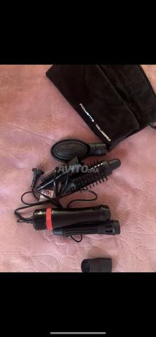 Brosse à cheveux multifonctions