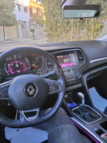 Megane 4 Sedane Première main - 2