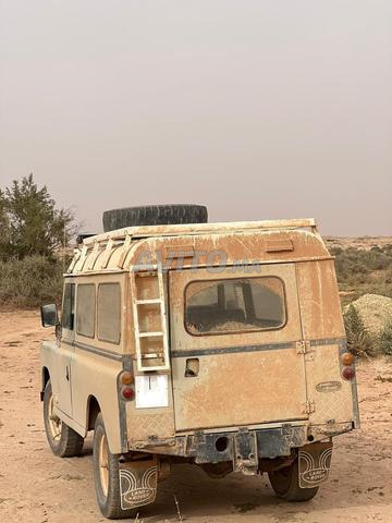 Land Rover Santana 1980 photo 3