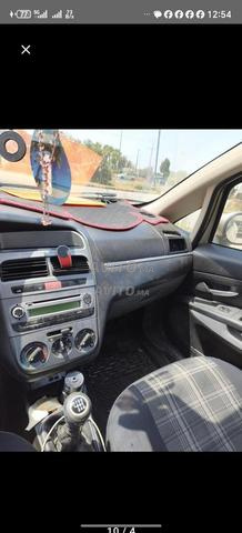 Fiat Linea 2009 photo 4