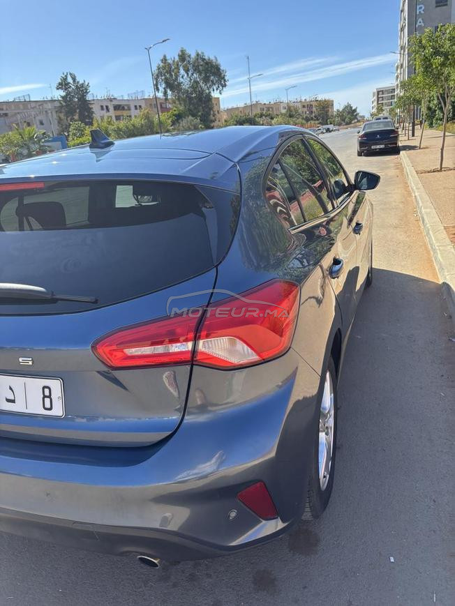voiture avendr ford focus