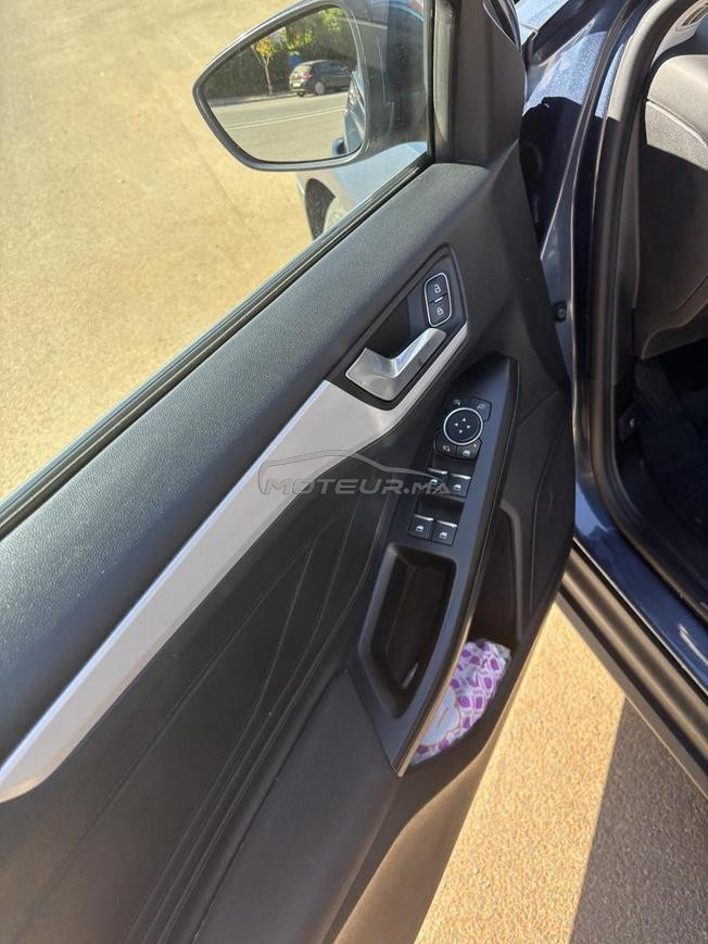 voiture avendr ford focus