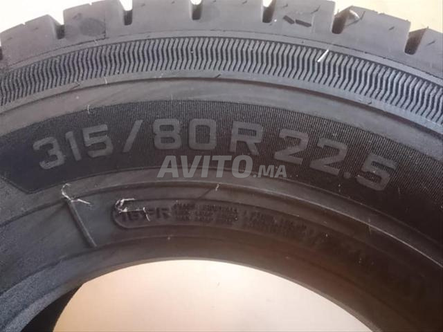 زوج إطارات من نوع TRIANGLE 315 80 R 22.5