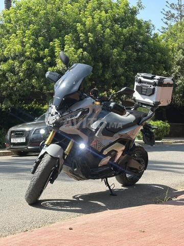 Honda X-ADV 750 – Modèle 2023 (Importée neuve)