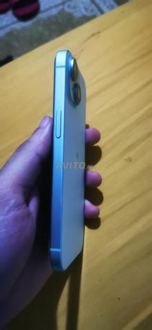 iPhone 15 normal vert - 2