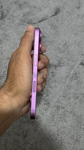 iPhone 16 Rose officiel 128 Go 93🔋 bon état - 2