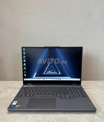 Lenovo Y7000 2024 i7-13650HX RTX4060 24GB - 2