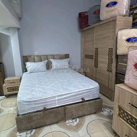 Ensemble de chambre à coucher complet pour les mariés - 2