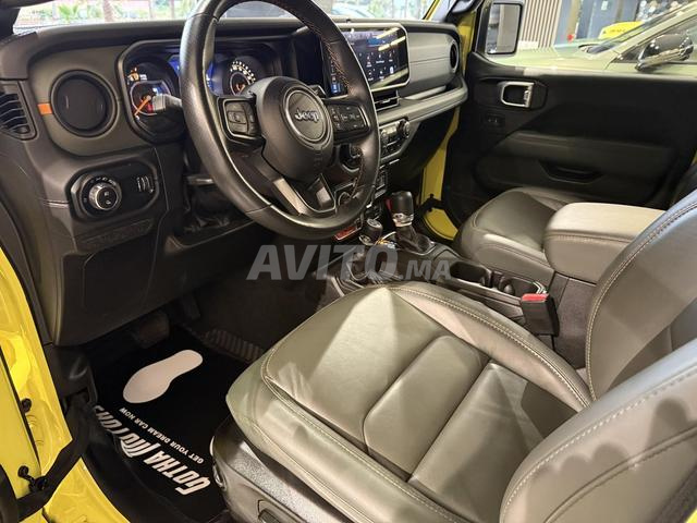 JEEP GLADIATOR MOJAVE