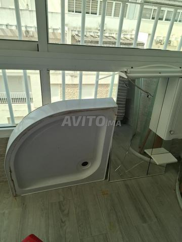 Cabine de douche, meuble, miroir - 2